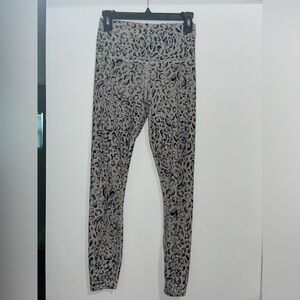Varley Leopard print Yoga Set